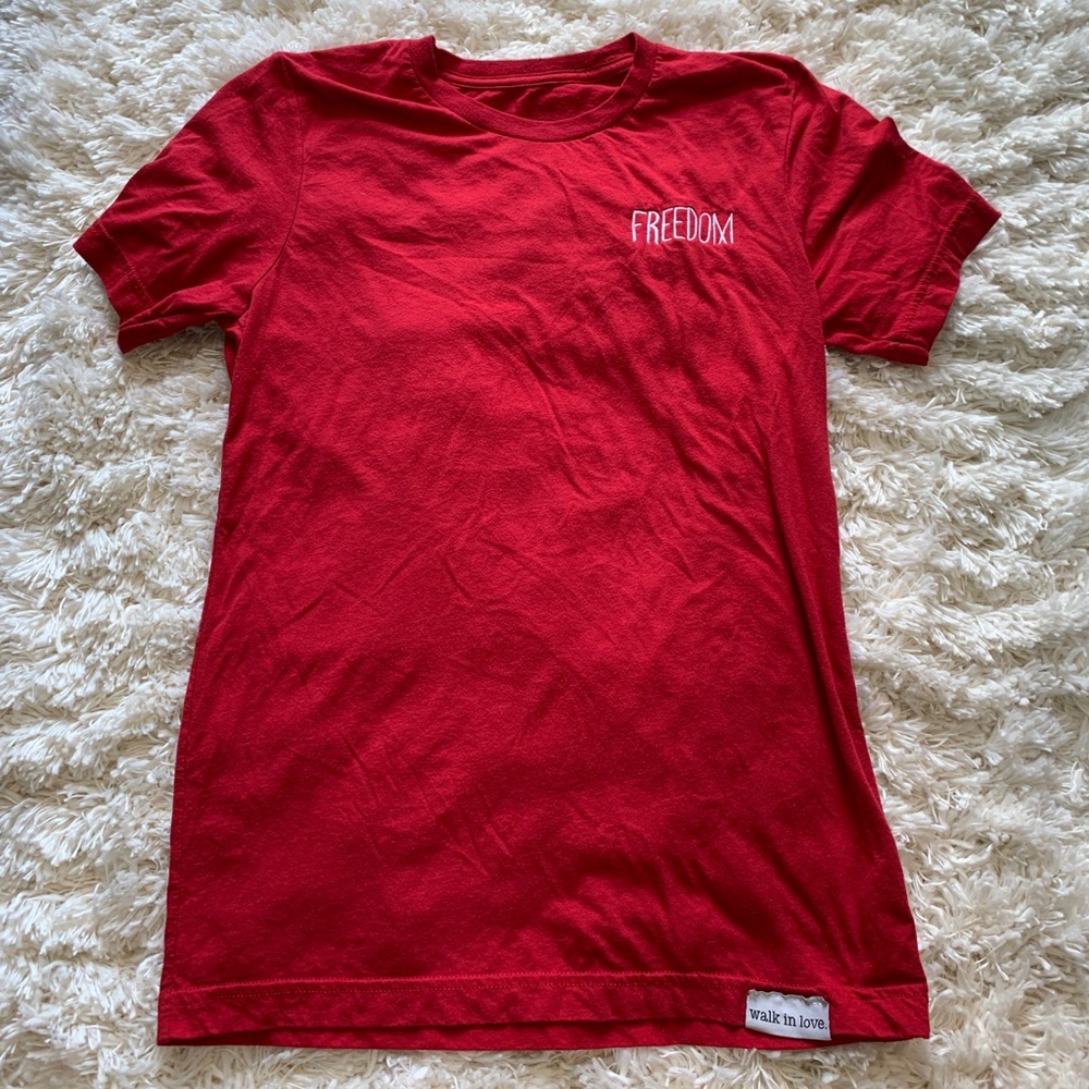 Walk in love freedom red t-shirt